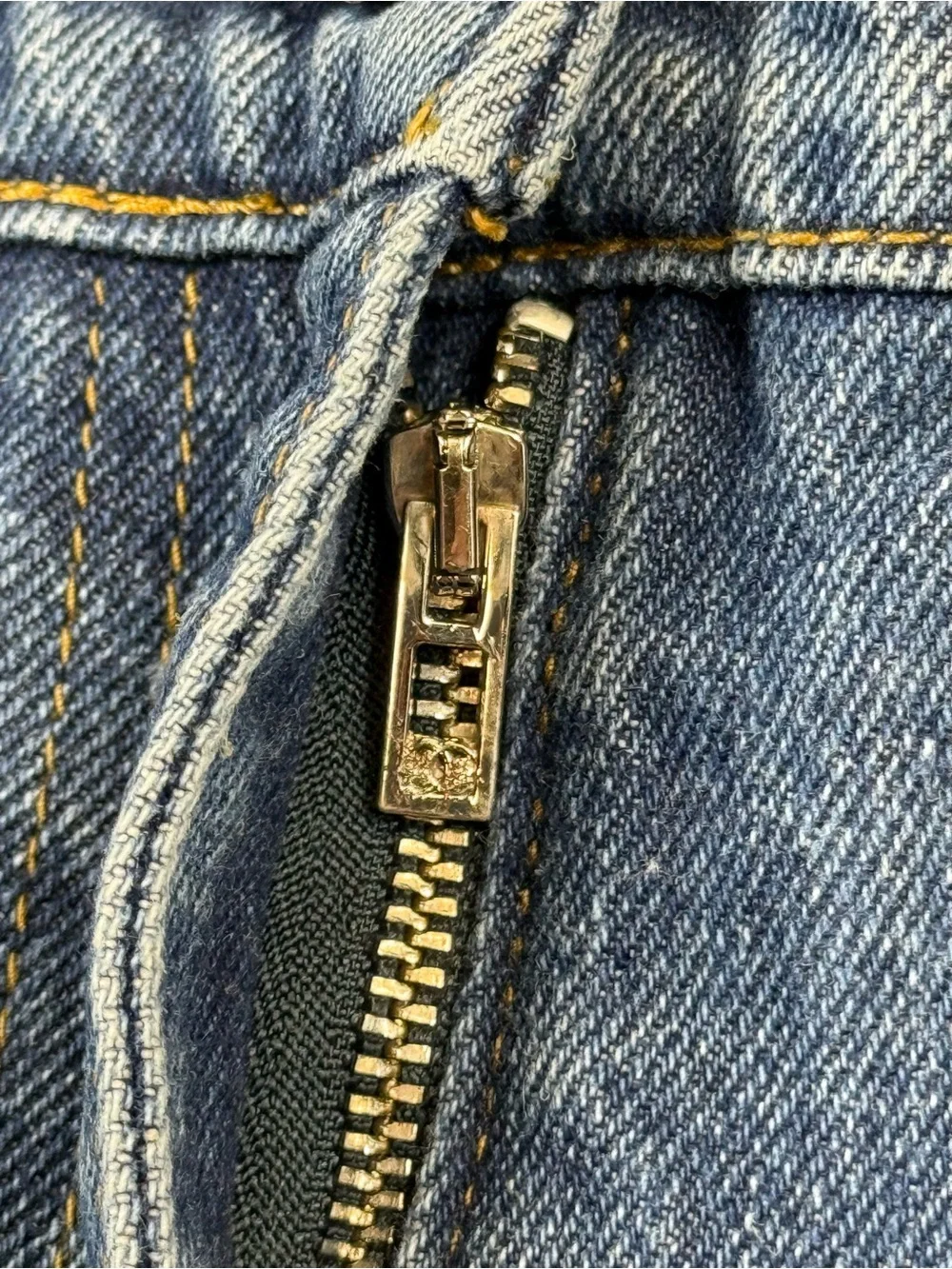 CHANEL High Rise 90s Denim Jeans with Gold CC Buttons rhinestones tapered gems